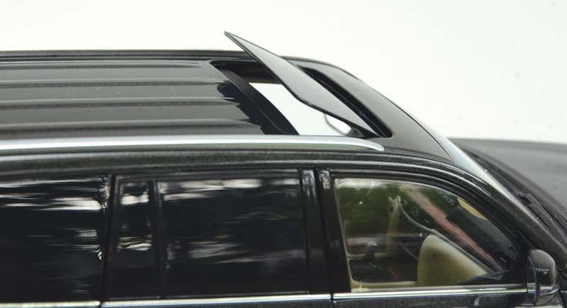 Die Cast X - Diecast Model Cars | Kyosho  Lexus LX570: Lavishly detailed luxury Land Cruiser