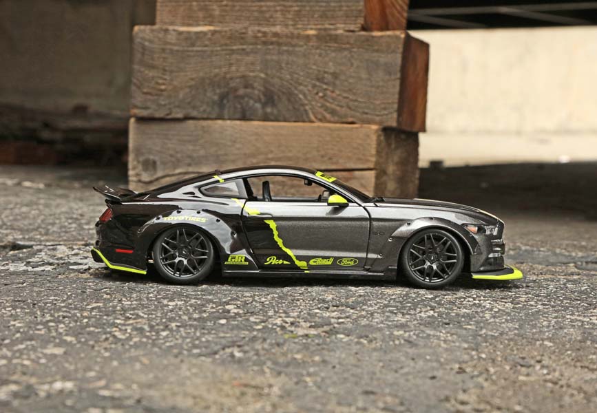 Buckle Up - A Look At Maisto’s Modern Muscle Series 2015 Ford Mustang GT 5.0