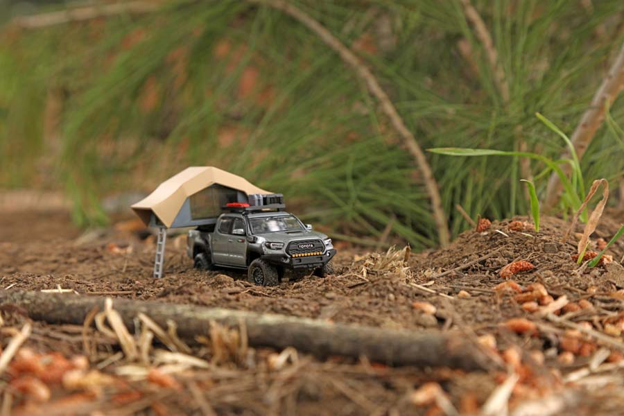 MINIATURE ADVENTURE - Camping With The DiecastTalk x Front Runner 1:64 Scale Toyota Tacoma TRD PRO Overlander