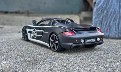 Hypercar Elegance