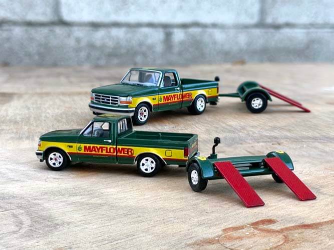 READY TO HAUL - Johnny Lightning 1:64-Scale Tow & Go Series 1993 Ford F-150 With Mayflower Tow Dolly